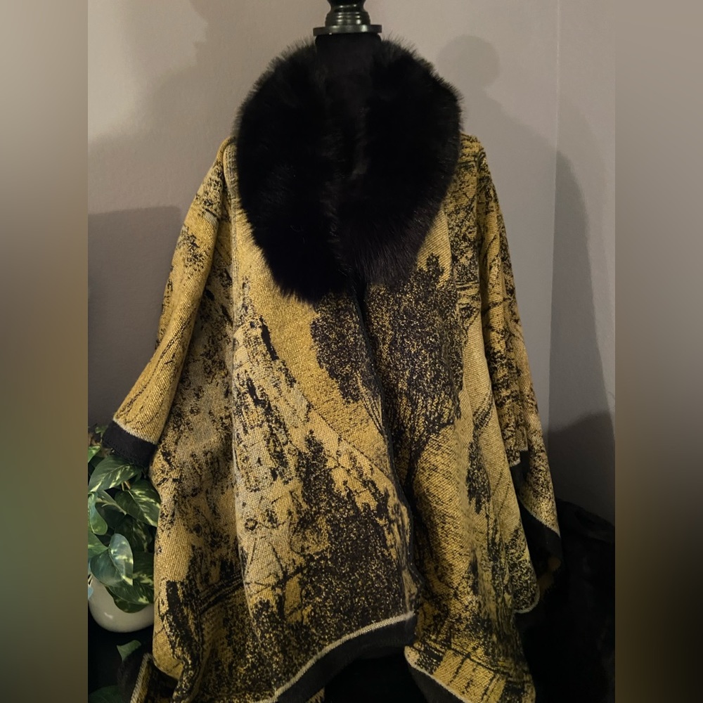 Beautiful Patterned Cape Cardigan